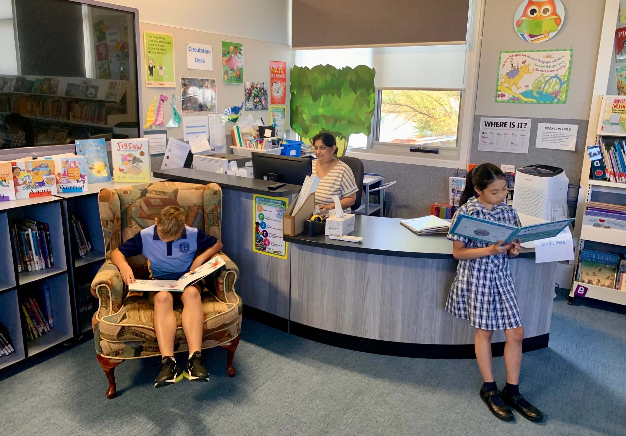 St John's Mitcham Library